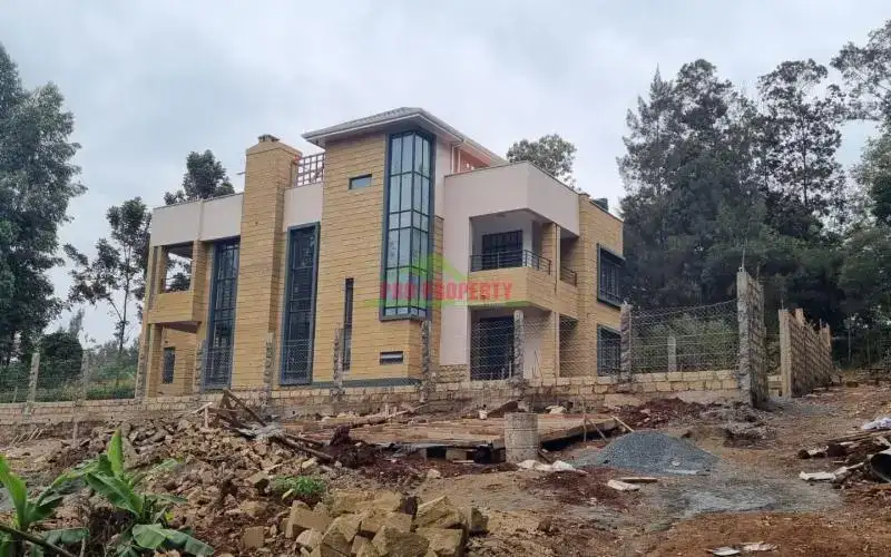 Kikuyu Ondiri 4 bedroom mansion for sale